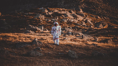 Yeni Uzay Yarışı, Özel Şirketlerin Ay ve Mars Yerleşim Planları