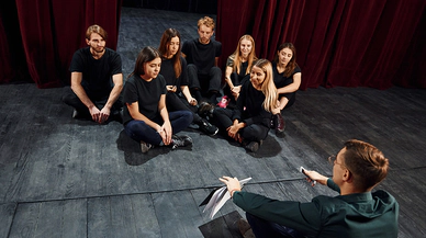 Yerel Tiyatro Topluluklarının Rolü Nelerdir ?