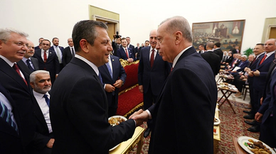 CHP'de Eski ve Yeni Yönetim Karşı Karşıya