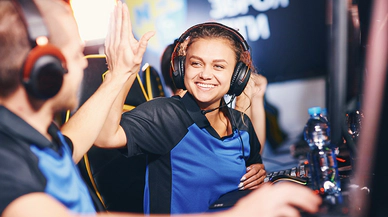 E-Sporun Profesyonelleşmesi ve Yeni Bir Kültürün Doğuşu