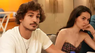 Ezgi Şenler ve Oktay Çubuk'un "Sürgünler" Dizisi Yolda