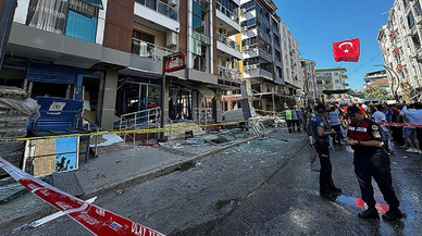 İzmir'de Restoran Patlaması, Ölü ve Yaralılar Var