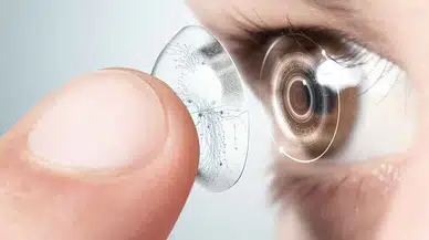 Kontakt Lensle Yüzenler İçin Körlük Uyarısı