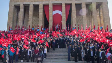 Türkiye’nin Minik Yürekleri 23 Nisan’ı Coşkuyla Kutladı