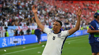 Trent Alexander-Arnold Real Madrid’e transfer oldu