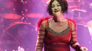 Nazan Öncel kalp sorunu nedeniyle hastaneye kaldırıldı