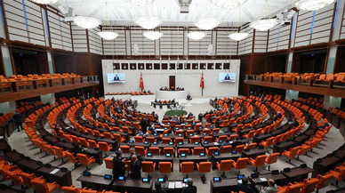 TBMM Genel Kurulu Divan eksikliği nedeniyle ertelendi