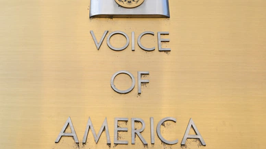 VOA’da 600 gazetecinin işine son verildi!