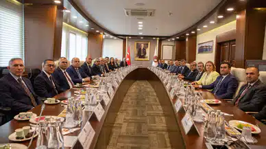 Birol Kırmaz başkanlığındaki heyetten HSK’ya tebrik ziyareti