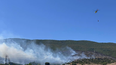 Bursa’da orman yangınına havadan ve karadan müdahale
