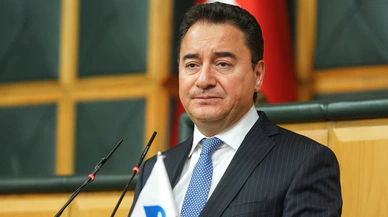 Babacan: İsrail hukuk ve insanlık tanımıyor