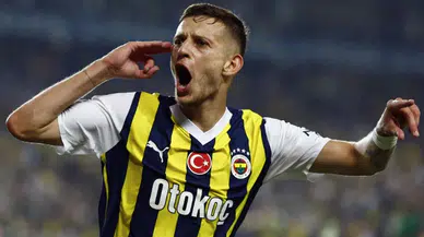 Fenerbahçe'nin Yıldızından Taraftarı Yıkan Sakatlık: Sebastian Szymanski'nin Son Durumu Ne?