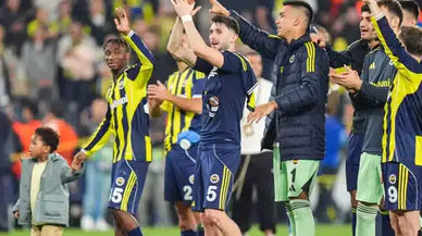 Fenerbahçe, UEFA Avrupa Ligi’nde Play-Off Yolunda Umut Veriyor