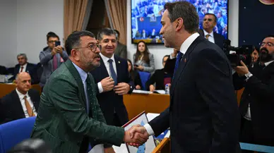 Bütçe Görüşmelerinde CHP'li Vekilden Boş Mutfak Tüpü Protestosu