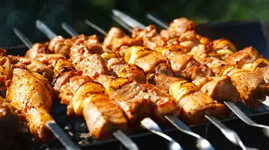 Şef Gibi Et Pişirmenin Püf Noktaları: Evde Lokanta Lezzeti Mümkün!