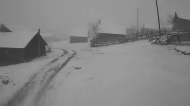 Kar Megakente Yaklaştı: Yüksek Kesimler Beyaza Büründü