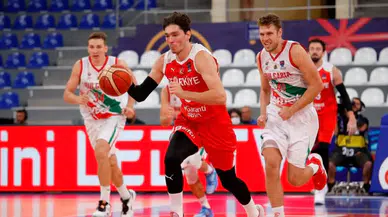 12 Dev Adam EuroBasket’te Tarih Yazdı