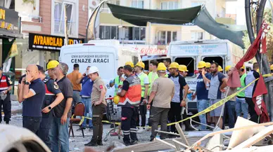 İzmir'de 5 Kişinin Hayatını Kaybettiği Patlamada Lokanta Sahibi Tahliye Edildi