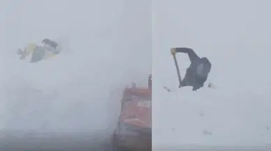 Çığ Düşmesi Sonrası İş Makineleri Kar Altında Kaldı, Ekipler Müdahale Ediyor