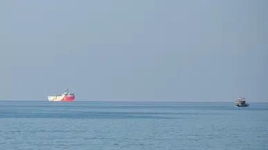 Somali’deki ilk kıtalar arası görevini tamamlayan sismik araştırma gemisi Taşucu açıklarına demirledi