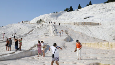 Bayram tatilinde Pamukkale’ye yoğun ilgi