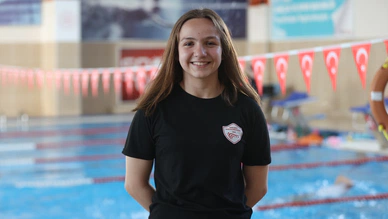 Yüzme hevesiyle hayatı değişti, milli takıma yükseldi!