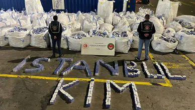 Yalıtım Malzemeleri Arasında 394 Bin Paket Kaçak Sigara Ele Geçirildi