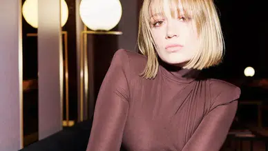 Gizem Karaca'nın Kızı Leyla Yaz ile Eğlenceli Anları Sosyal Medyada Gündem Oldu