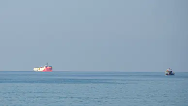 Somali’deki ilk kıtalar arası görevini tamamlayan sismik araştırma gemisi Taşucu açıklarına demirledi