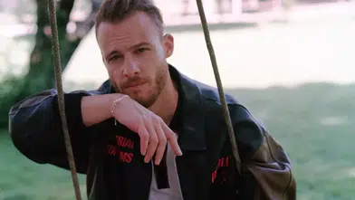 Kerem Bürsin, Dubai'de Ödül Törenine Katıldı