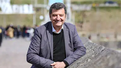 Bedri Ayseli Kimdir?