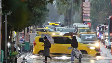 Meteoroloji, hafta sonu için yağışlı hava uyarısında bulundu mu?