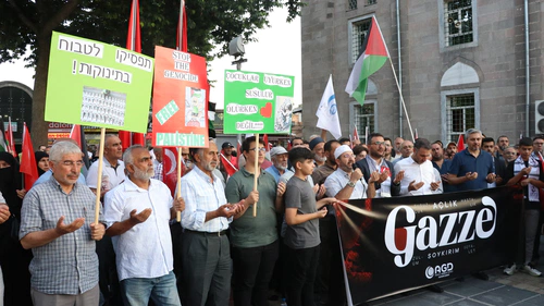 Kayseri'de Filistin'e destek gösterisi