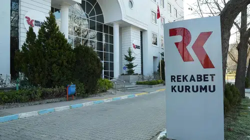 Rekabet Kurulu'ndan İlaç Devlerine Rekor Ceza: 17 Şirkete 237 Milyon TL!