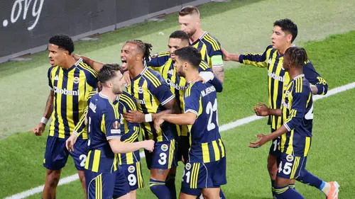 Fenerbahçe, Gaziantep FK'ye Konuk Oluyor: Maç Öncesi Muhtemel 11'ler