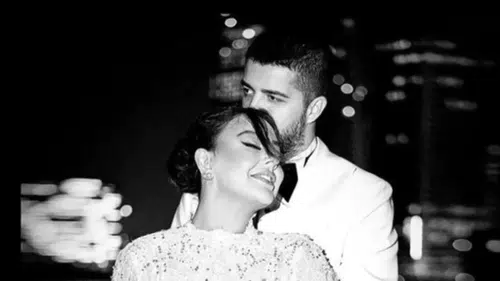 4. Kez Boşanan Ebru Gündeş, Yeni İmajıyla Gündeme Geldi
