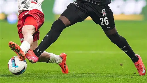 Süper Lig'de Erteleme Maçlarını Yönetecek Hakemler Belli Oldu
