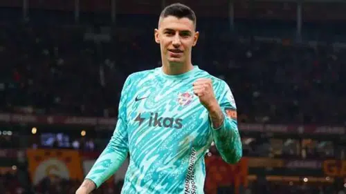 Sert Sözler, Sessiz Veda! Berke Özer Milli Takım Kampını Terk Etti