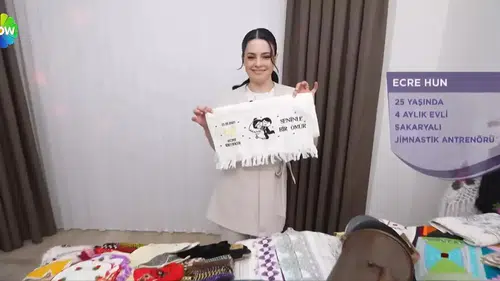 Ecre Hun Kimdir? Gelin Evi’nin Yeni Yarışmacısı Hakkında Bilgiler