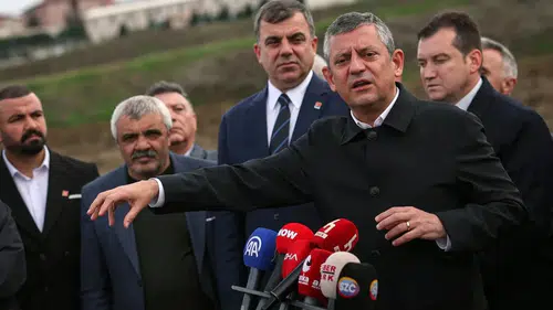 Özgür Özel'den Mansur Yavaş'a Yönelik Soruşturma İznine Tepki