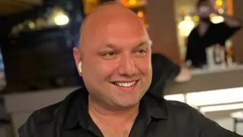 Onur Çanakçı Kimdir? Ünlü Ekonomist Hangi Kanallara Çıkıyor, Kaç Yaşında ve Nerelidir?