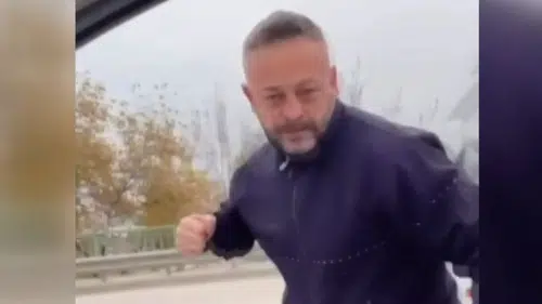 Bursa’da Belediye Meclis Üyesinin Aracına Saldırı Gerçekleşti