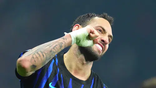 Hakan Çalhanoğlu Ne Zaman Sahalara Dönecek?