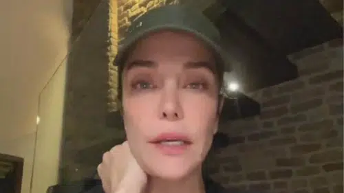 Deniz Akkaya'ya Zorlama Hapis Cezası Verildi