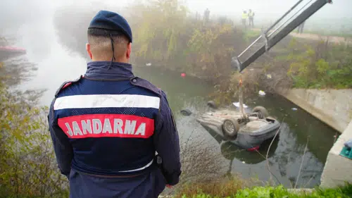 Edirne'de Sulama Kanalına Düşen Araçta Hayatını Kaybeden Genç Arkadaşlarını Bırakıp Kaçtı