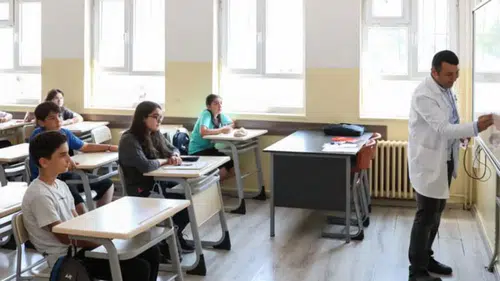 Zamlı Eğitim Ödeneği Yatacak mı? 2025-2026 MEB Eğitim Ödeneği Ne Kadar Oldu?