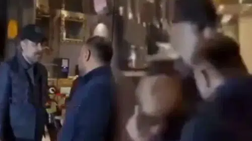 Nejat İşler ve Magazin Muhabiri Arasındaki Tartışma Gündem Oldu