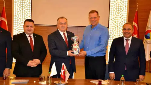 MHP'li Akçay'dan Birlik Beraberlik Mesajı