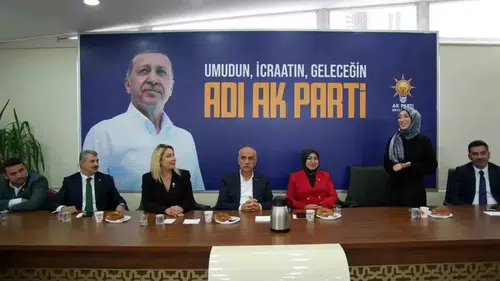 AK Parti Milletvekilleri Beylikdüzü'nde Vatandaşlarla Buluştu