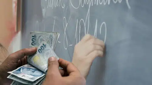 Öğretmenlere Kırtasiye Yardımı Eylül’de Hesaplarda: 2025 Eğitim Ödeneği Ne Kadar Oldu?